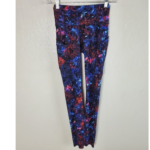 lululemon athletica Pants - Lululemon| Fast & Free 7/8 28" size 2